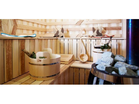 Accessories for baths and saunas