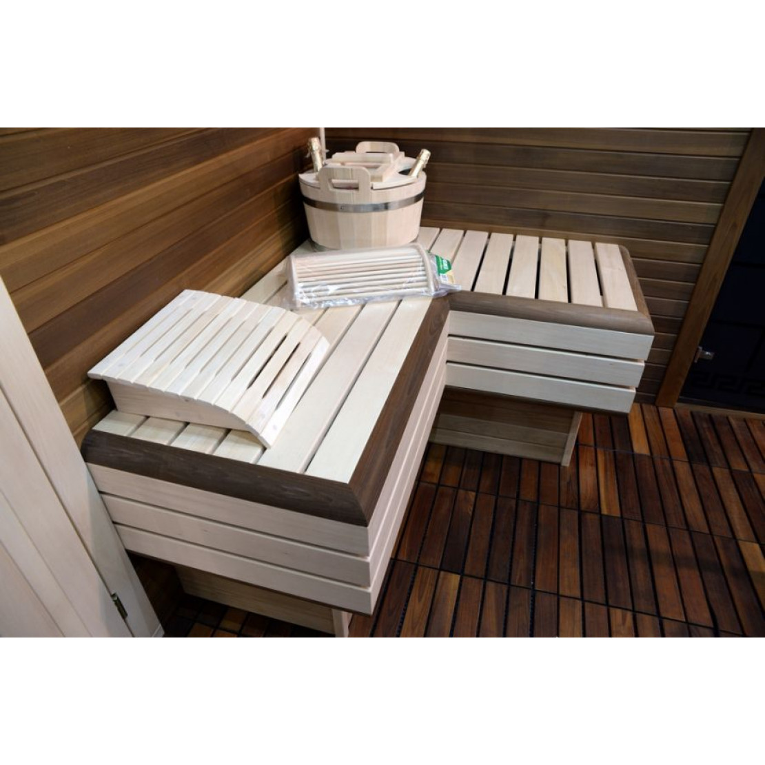 Decking thermowood
